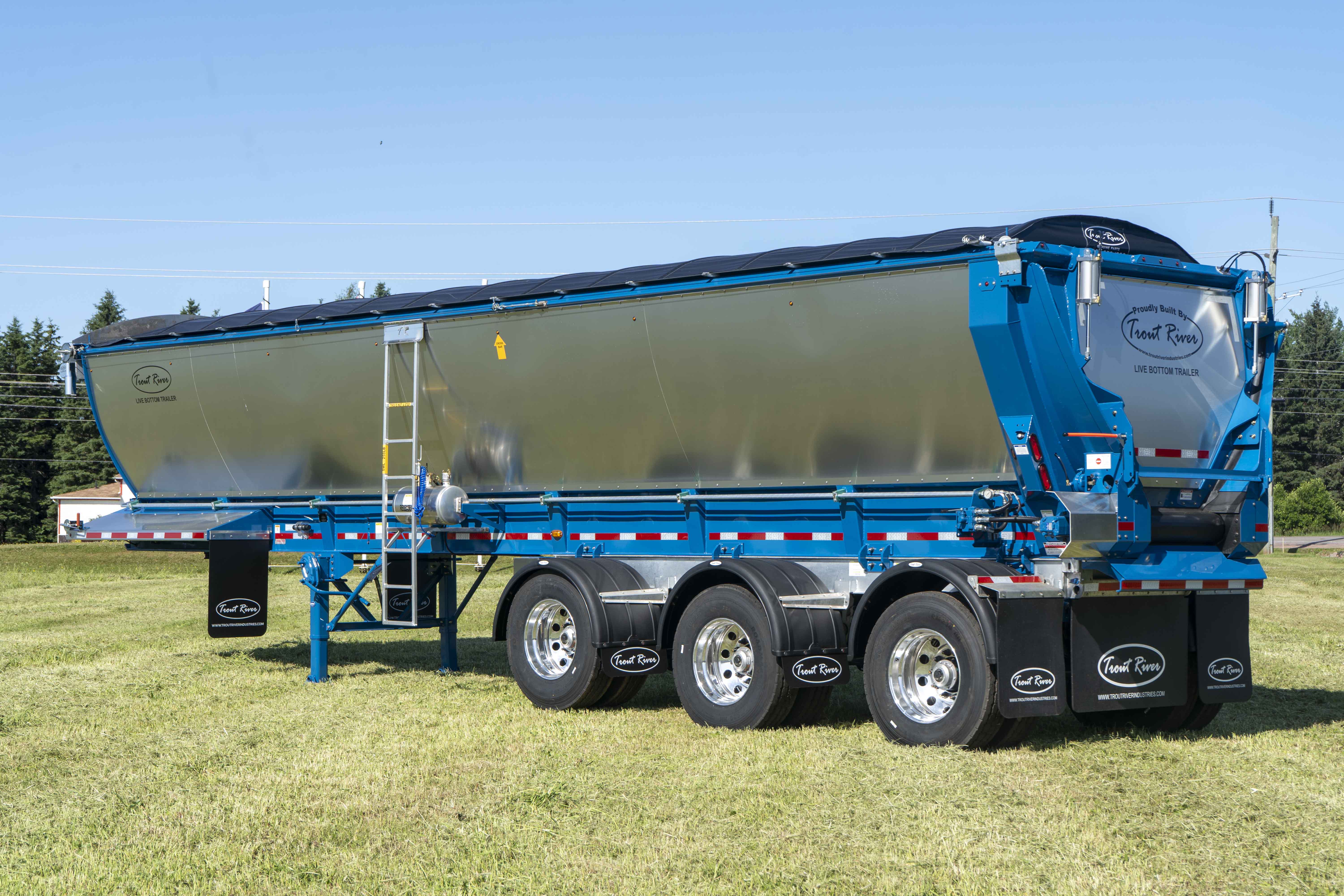 Expanded Live Bottom range to include S-Series