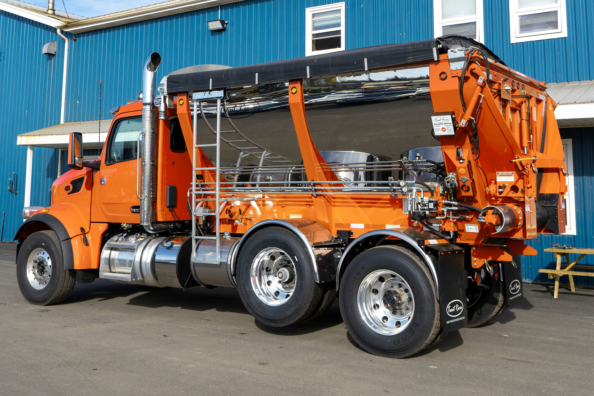 Truck Mounted Live Bottom